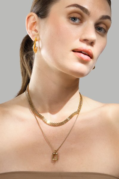 Øreringe Bold Curve – 18k Forgyldte