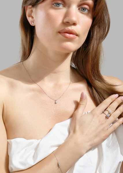 Heartlight Solitaire Ring - Silver Plated