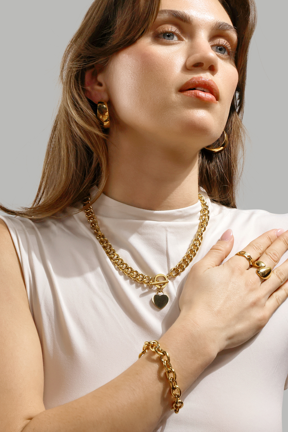 Luxe Circle Charm Necklace - 18k Forgyldt