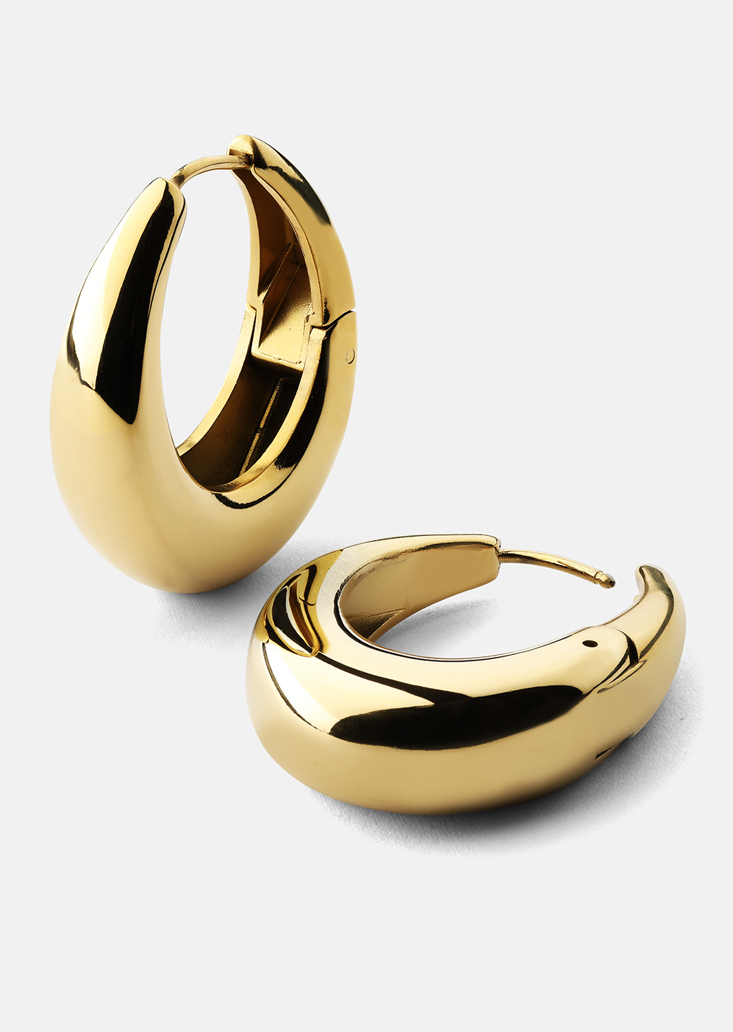 Øreringe Bold Curve – 18k Forgyldte